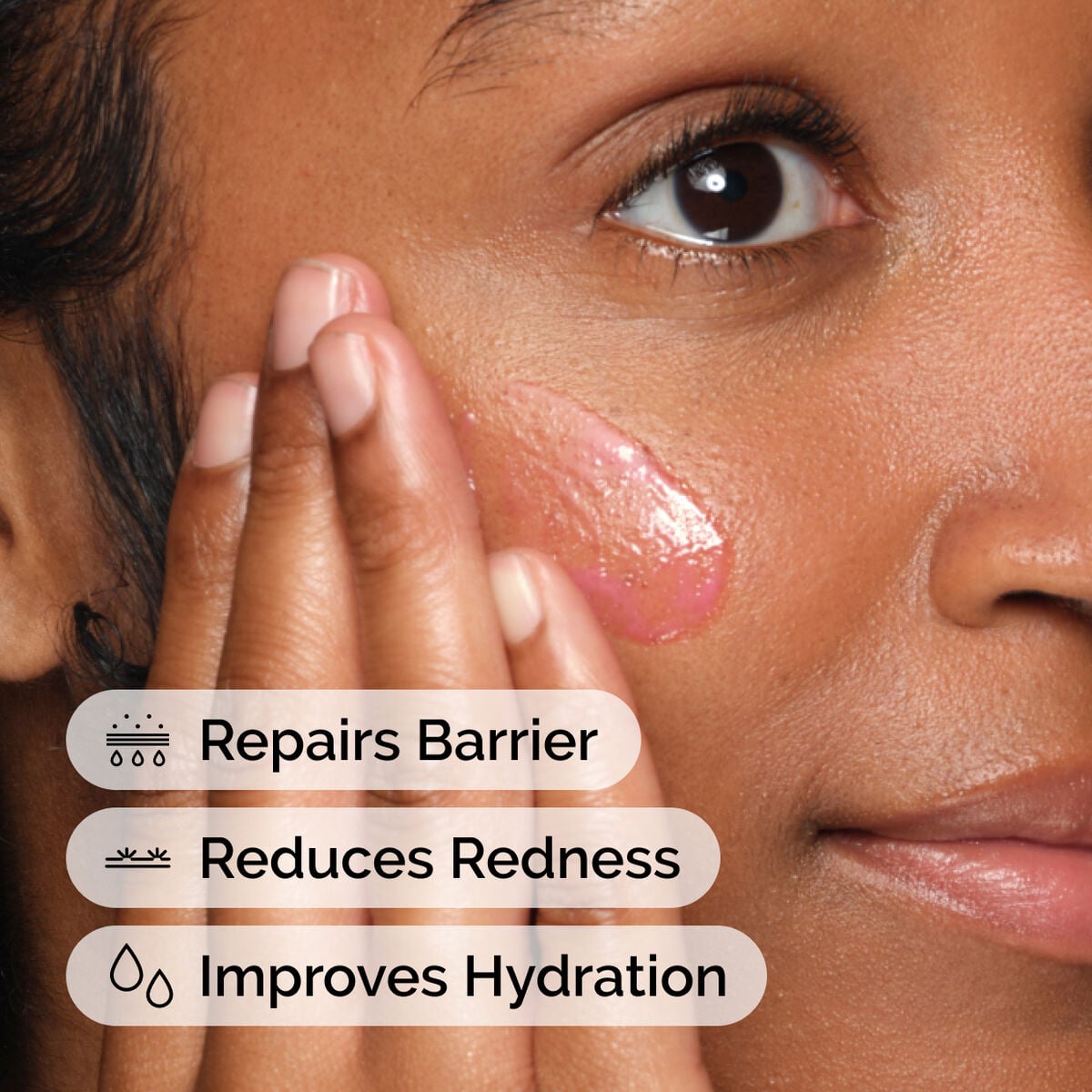 soothing-and-barrier-support-serum-o1 ord-soothing-barrier-support-serum-model-application-with-benefits.jpg